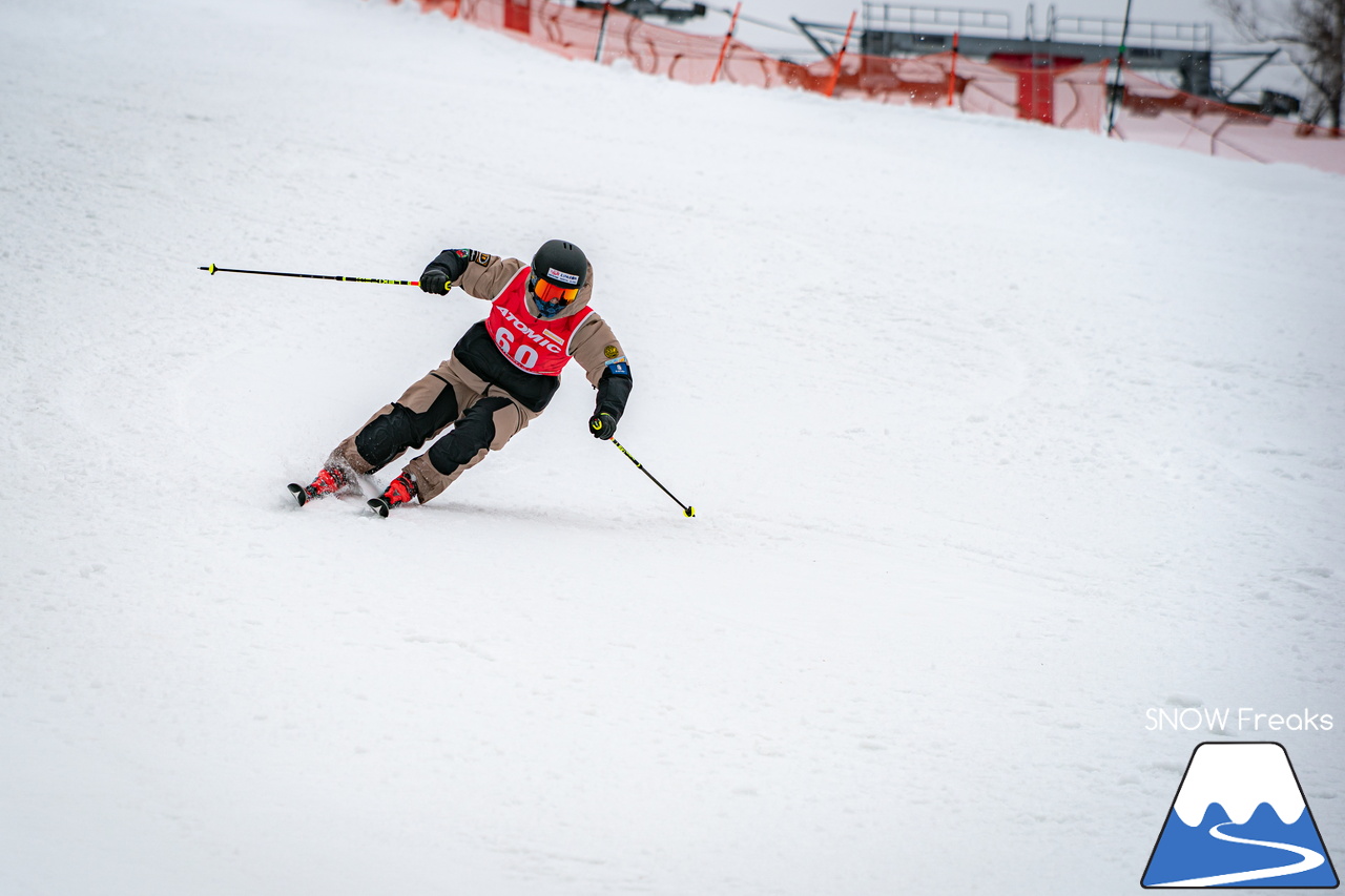 なんと約10年ぶりの「技術選」撮影?! PREMIER SKI ACADEMY presents 『2026プレミアカップ・スキー技術選』レポート！｜朝里川温泉スキー場